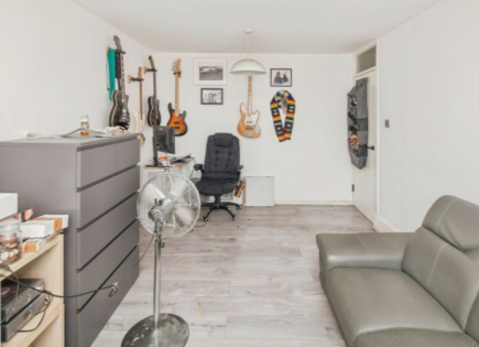 Flat for 270 000 euro in London, United Kingdom