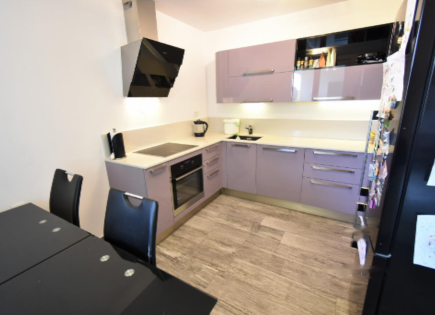 Appartamento per 289 000 euro a Kozina, Slovenia