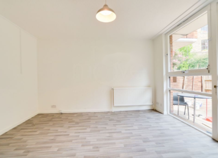 Flat for 350 000 euro in London, United Kingdom