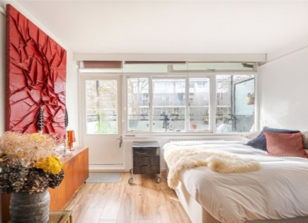 Flat for 295 000 euro in London, United Kingdom