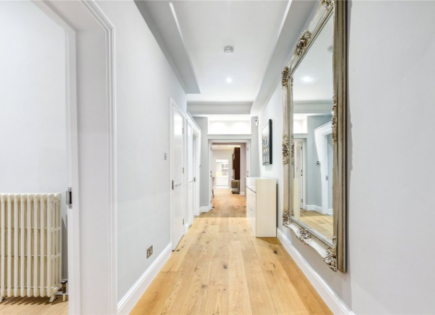 Appartamento per 1 300 000 euro a Londra, Regno Unito