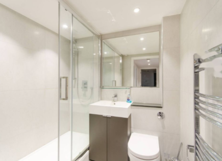 Flat for 460 000 euro in London, United Kingdom