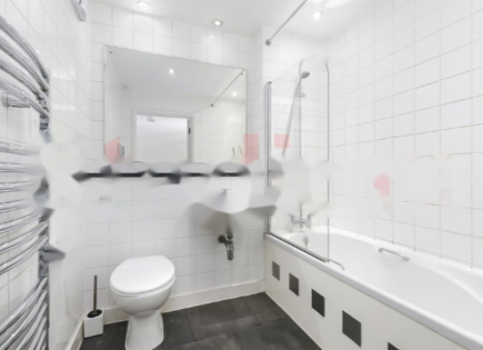 Flat for 380 000 euro in London, United Kingdom