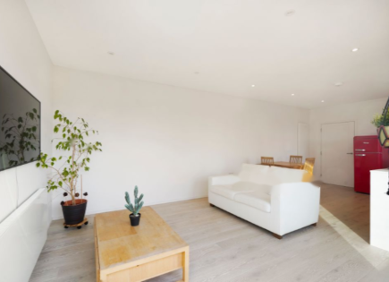 Flat for 375 000 euro in London, United Kingdom