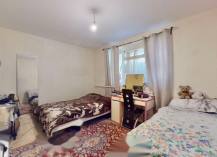 Flat for 350 000 euro in London, United Kingdom