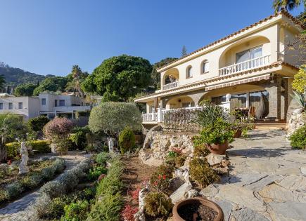Villa per 1 250 000 euro a Blanes, Spagna