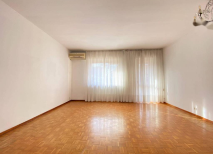 Appartamento per 140 000 euro a Gorizia, Italia