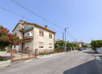 Flat for 119 000 euro in Gorizia, Italy