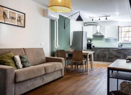 Flat for 240 000 euro in Koper, Slovenia