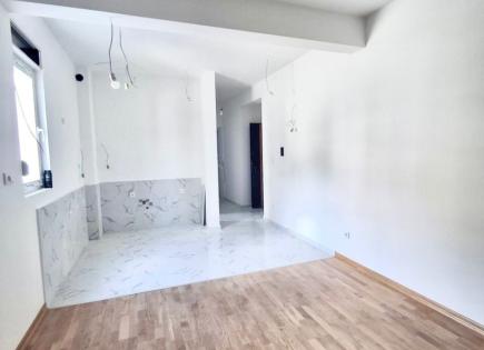 Piso para 145 000 euro en Budva, Montenegro