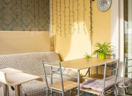 Appartamento per 110 000 euro a Tivat, Montenegro