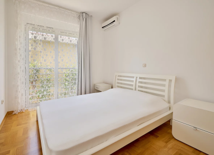 Appartamento per 165 000 euro a Becici, Montenegro