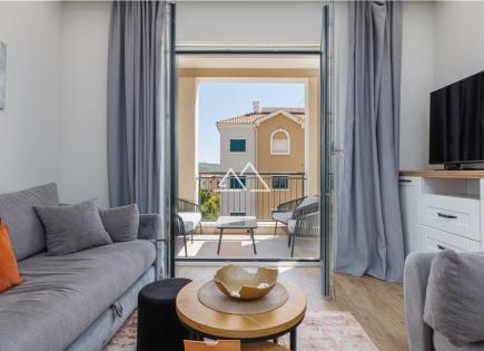 Apartment für 380 000 euro in Halbinsel Luštica, Montenegro