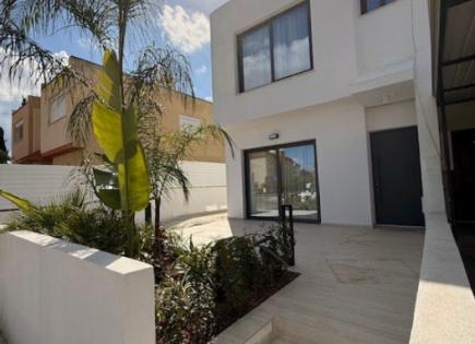 Villa per 750 000 euro a Limassol, Cipro