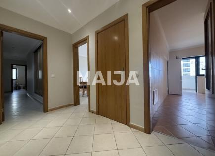 Apartment für 1 200 euro pro Monat in Alvor, Portugal