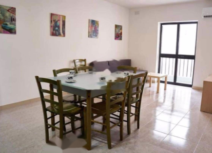 Flat for 450 000 euro in St. Julian's, Malta