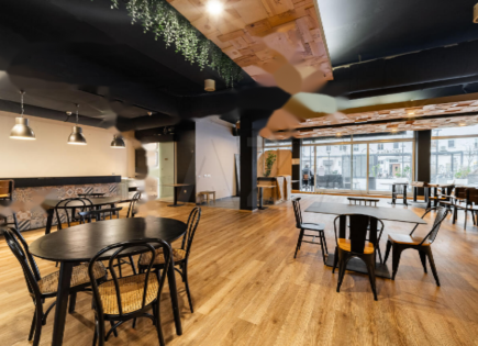 Büro für 750 000 euro in Ljubljana, Slowenien