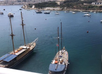 Flat for 1 430 000 euro in Sliema, Malta