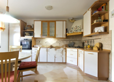 Wohnung für 368 000 euro in Ljubljana, Slowenien