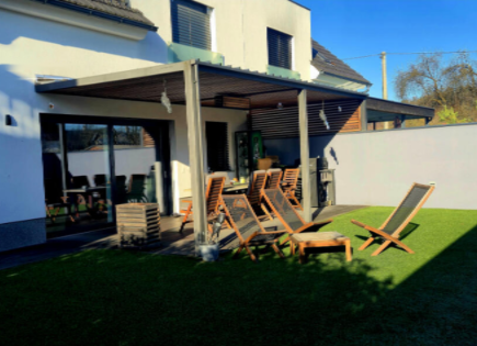 Casa per 650 000 euro a Lubiana, Slovenia