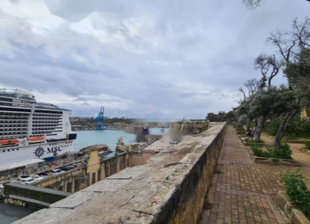 Appartement pour 750 000 Euro à Hamrun, Malte