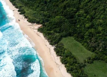 Terreno para 2 111 364 euro en Uluwatu, Indonesia