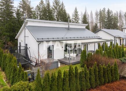 Casa per 399 000 euro a Kerava, Finlandia
