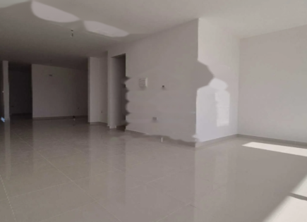 Wohnung für 695 000 euro in Swieqi, Malta