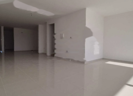 Wohnung für 665 000 euro in Swieqi, Malta