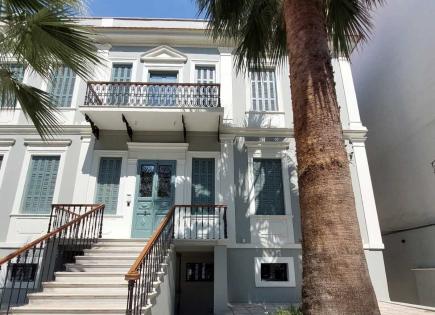 Gewerbeimmobilien für 2 700 000 euro in Thessaloniki, Griechenland