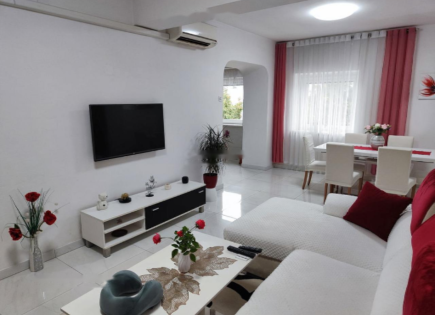 Flat for 320 000 euro in Koper, Slovenia