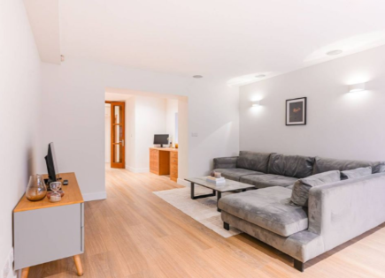 Flat for 1 897 500 euro in London, United Kingdom