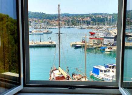 Appartement pour 319 000 Euro à Izola, Slovénie