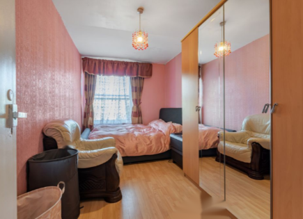 Flat for 373 750 euro in London, United Kingdom