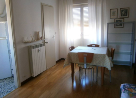 Appartamento per 98 000 euro a Gorizia, Italia