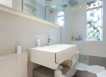 Flat for 402 500 euro in London, United Kingdom