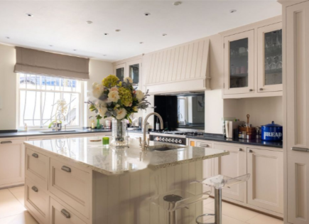 Appartamento per 3 444 250 euro a Londra, Regno Unito