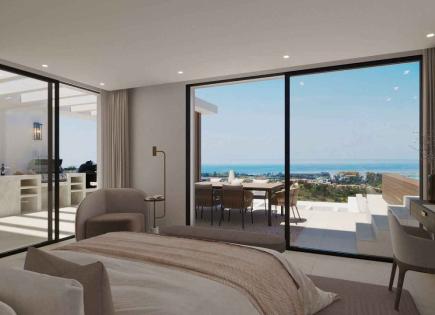 Appartamento per 625 000 euro a Estepona, Spagna