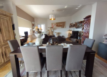 Appartamento per 550 000 euro a Opatija, Croazia