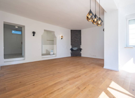 Flat for 550 000 euro in Opatija, Croatia