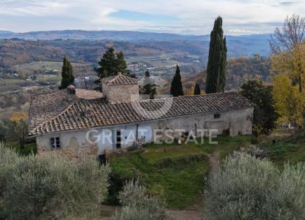 Haus für 750 000 euro in Italien