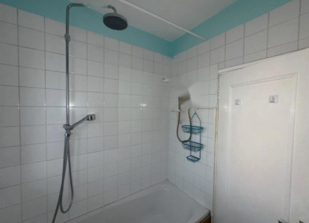 Flat for 254 150 euro in London, United Kingdom