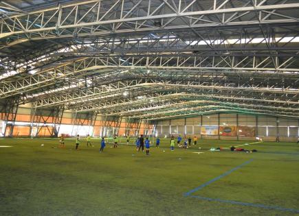 Biens commerciaux pour 4 000 000 Euro à Thessalonique, Grèce