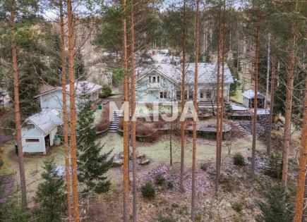 Casa per 298 000 euro a Riihimaki, Finlandia