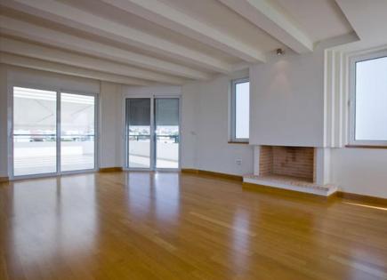 Maisonette per 1 050 000 euro ad Atene, Grecia