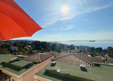 Appartamento per 217 000 euro a Cannes, Francia