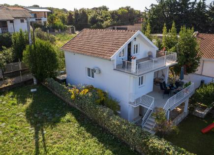 Casa per 279 000 euro a Utjeha, Montenegro