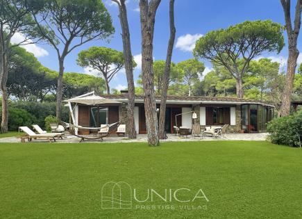 Villa a Castiglione della Pescaia, Italia (prezzo su richiesta)