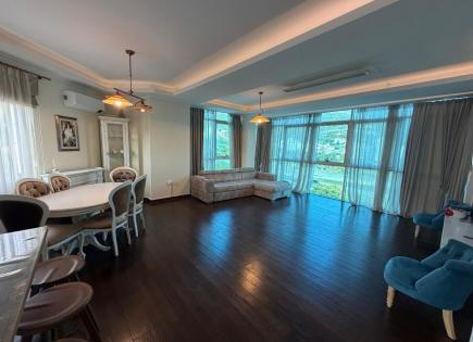 Wohnung für 365 000 euro in Becici, Montenegro