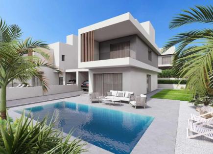Appartamento per 458 000 euro a Larnaca, Cipro